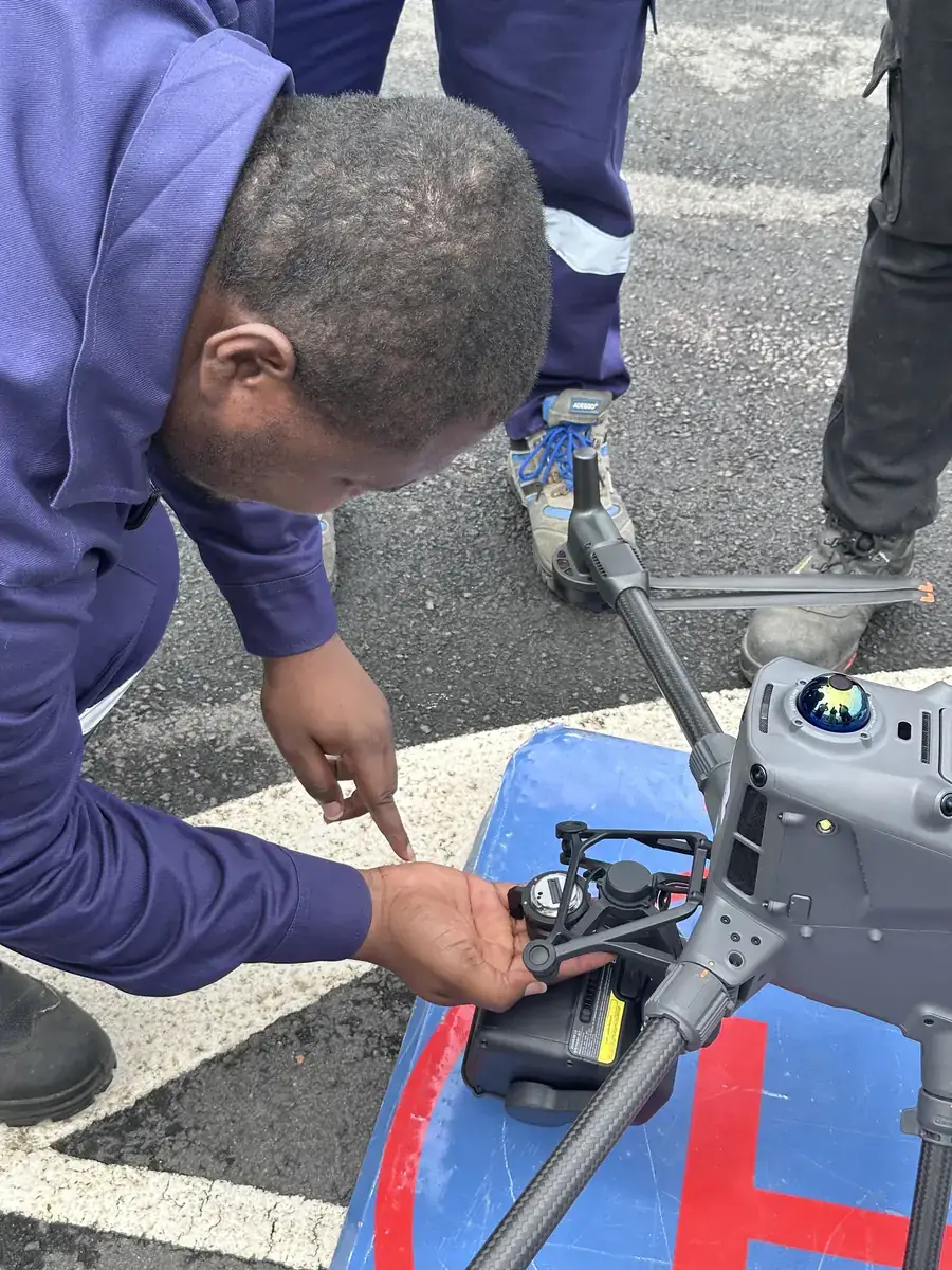 Montage du capteur sur le bras d'un drone Matrice